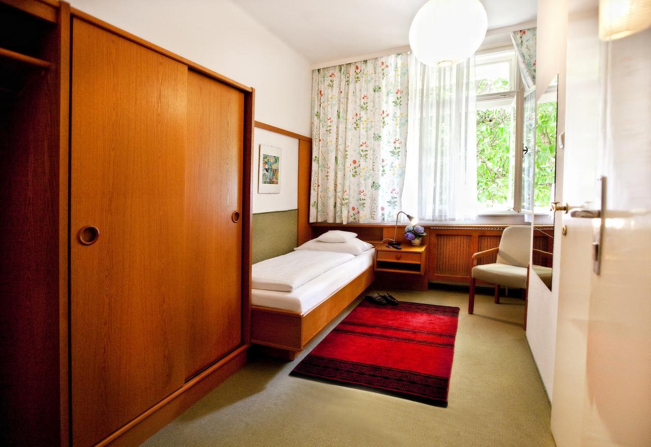 Pension Margit Baden Luaran gambar
